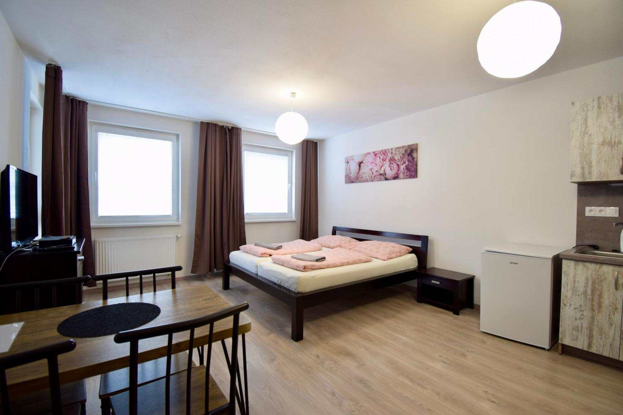 Apartman Zlatovska 22B Trenčín Exterior foto